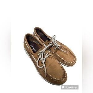 Sperry Tan Cream Dress Shoes with Moccasin Stitching
